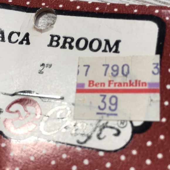 Vintage Abaca Broom by Fibre Craft - Picture 2 of 5